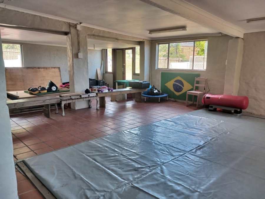 16 Bedroom Property for Sale in Sedgefield Rural Western Cape